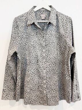 Chico’s No Iron Coolmax All Season Leopard Button Up Shirt Business Work 12 / 14